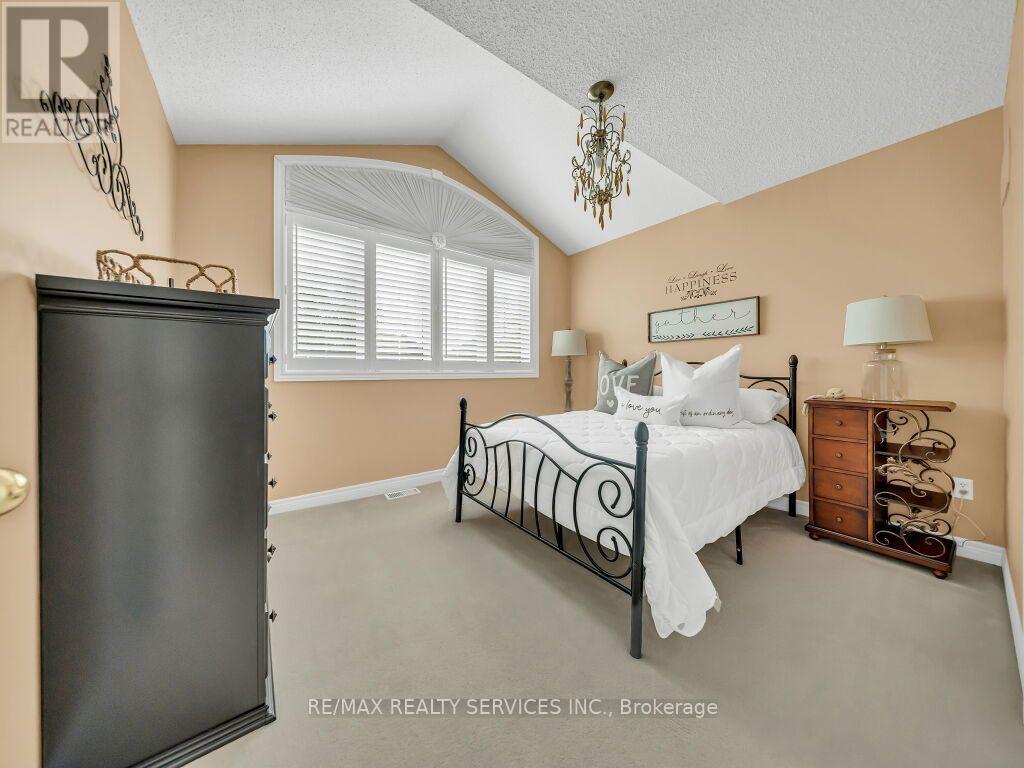 58 Sunny Glen Crescent, Brampton, ON photo 29