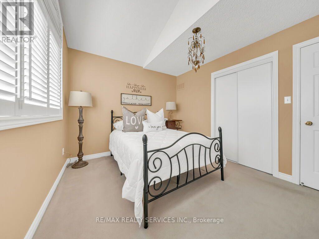 58 Sunny Glen Crescent, Brampton, ON photo 30
