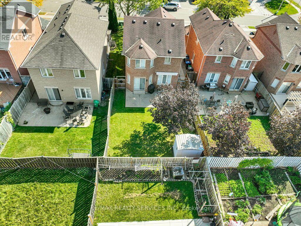 58 Sunny Glen Crescent, Brampton, ON photo 35