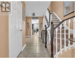 58 Sunny Glen Crescent, Brampton, ON L7A2C7 Photo 8