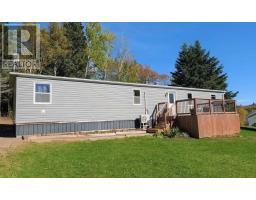 11 Riverview Drive, New London, PE C0B1M0 Photo 12
