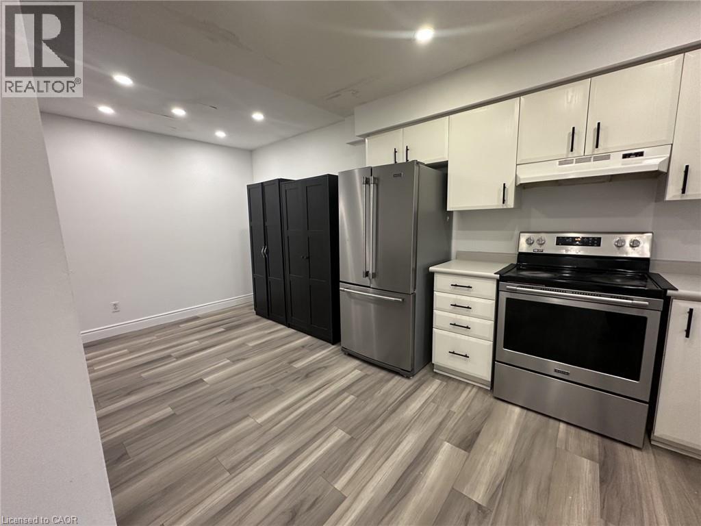 445 Pioneer Drive — photo 7