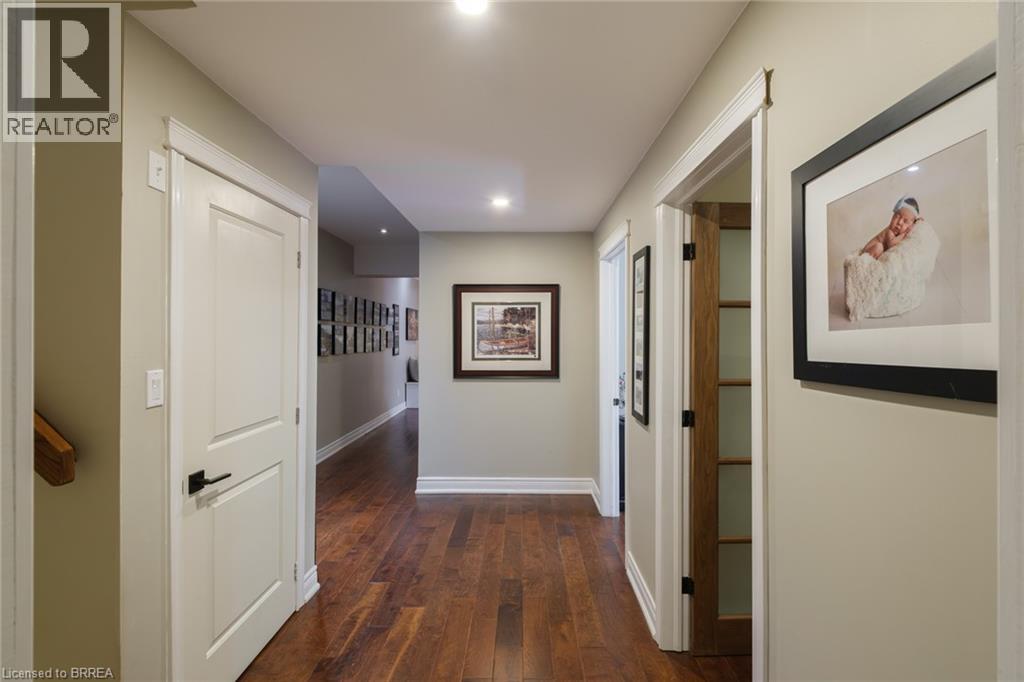 24 Wingrove Woods — photo 29