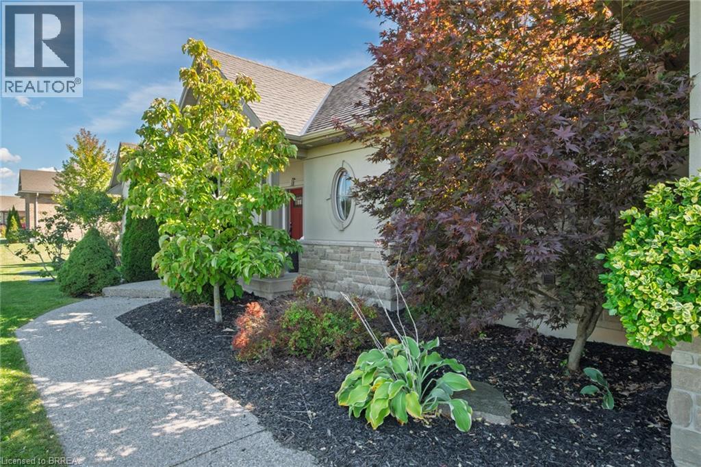24 WINGROVE WOODS, Brantford — photo 4
