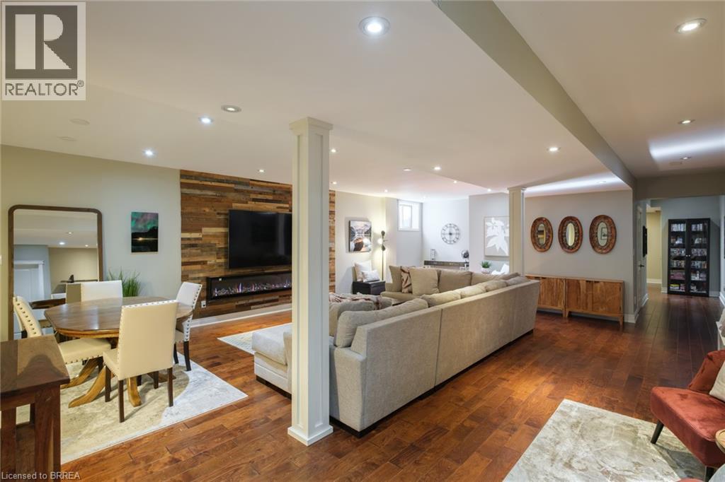 24 Wingrove Woods — photo 34