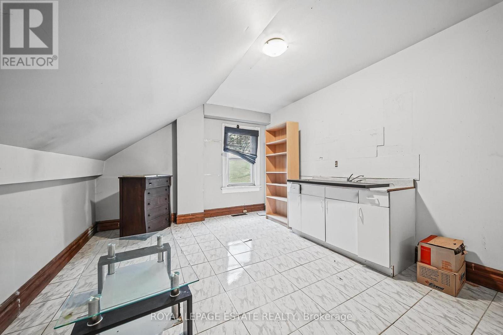 112 Baldwin Street — photo 28