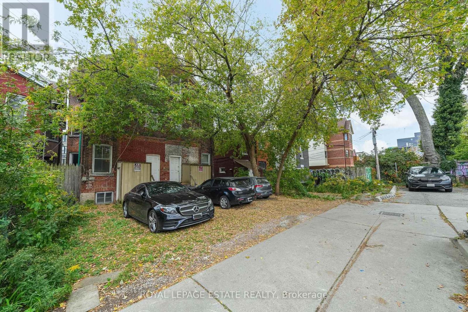 112 Baldwin Street — photo 41