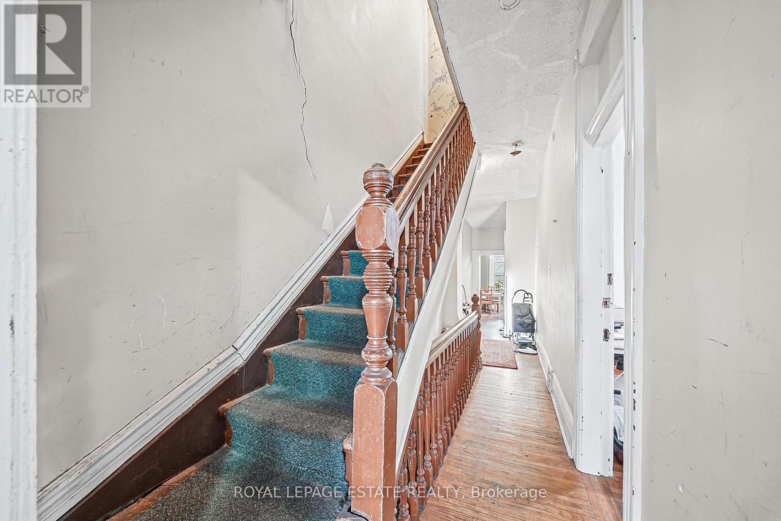 110 Baldwin Street, Toronto, ON photo 28