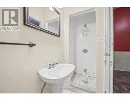 110 Baldwin Street, Toronto, ON M5T1L6 Photo 19