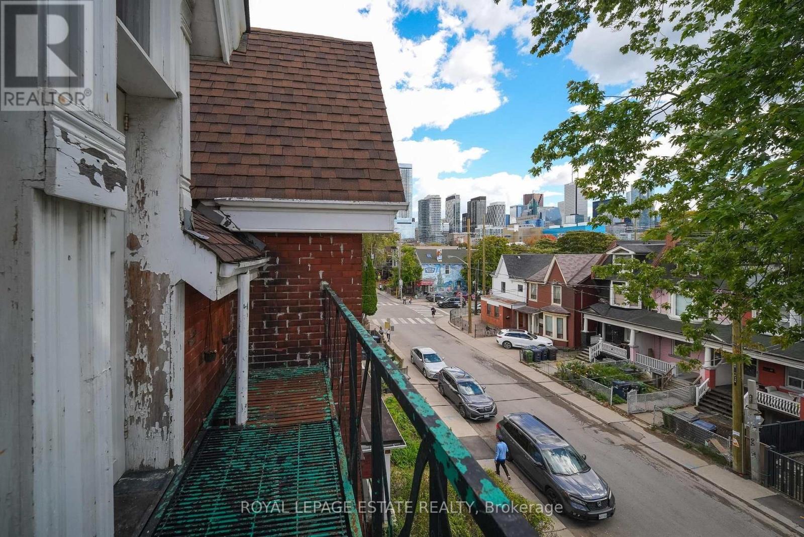 110-112 Baldwin Street, Toronto, ON photo 41
