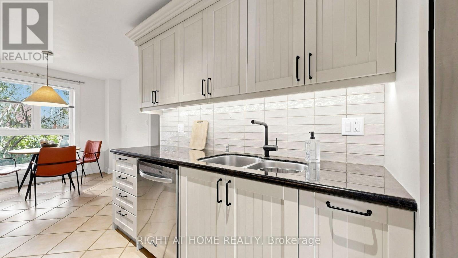 40 Snowshoe Mill Way, Toronto, ON photo 14