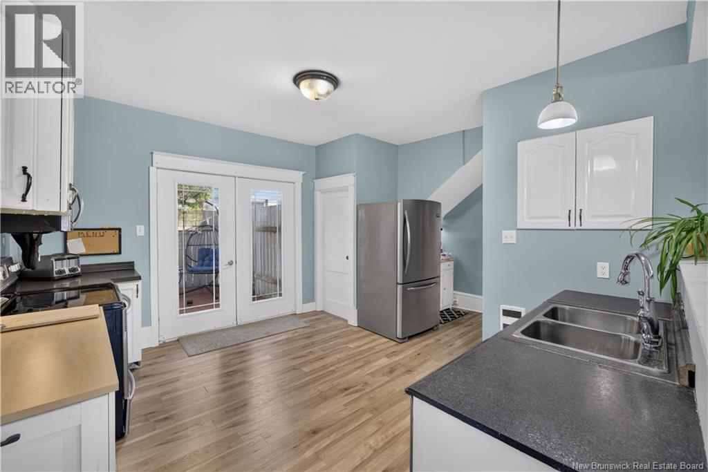 507 King George Hwy - 12
