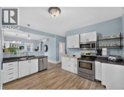 Kitchen - 507 King George Hwy, Miramichi, NB E1V4M2 Photo 11