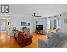 Kitchen - 35 Inglis Street, Shediac, NB E4P8S9 Photo 12