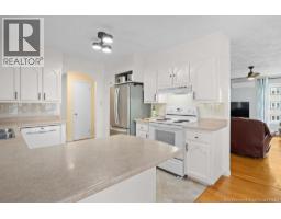 Family room - 35 Inglis Street, Shediac, NB E4P8S9 Photo 6