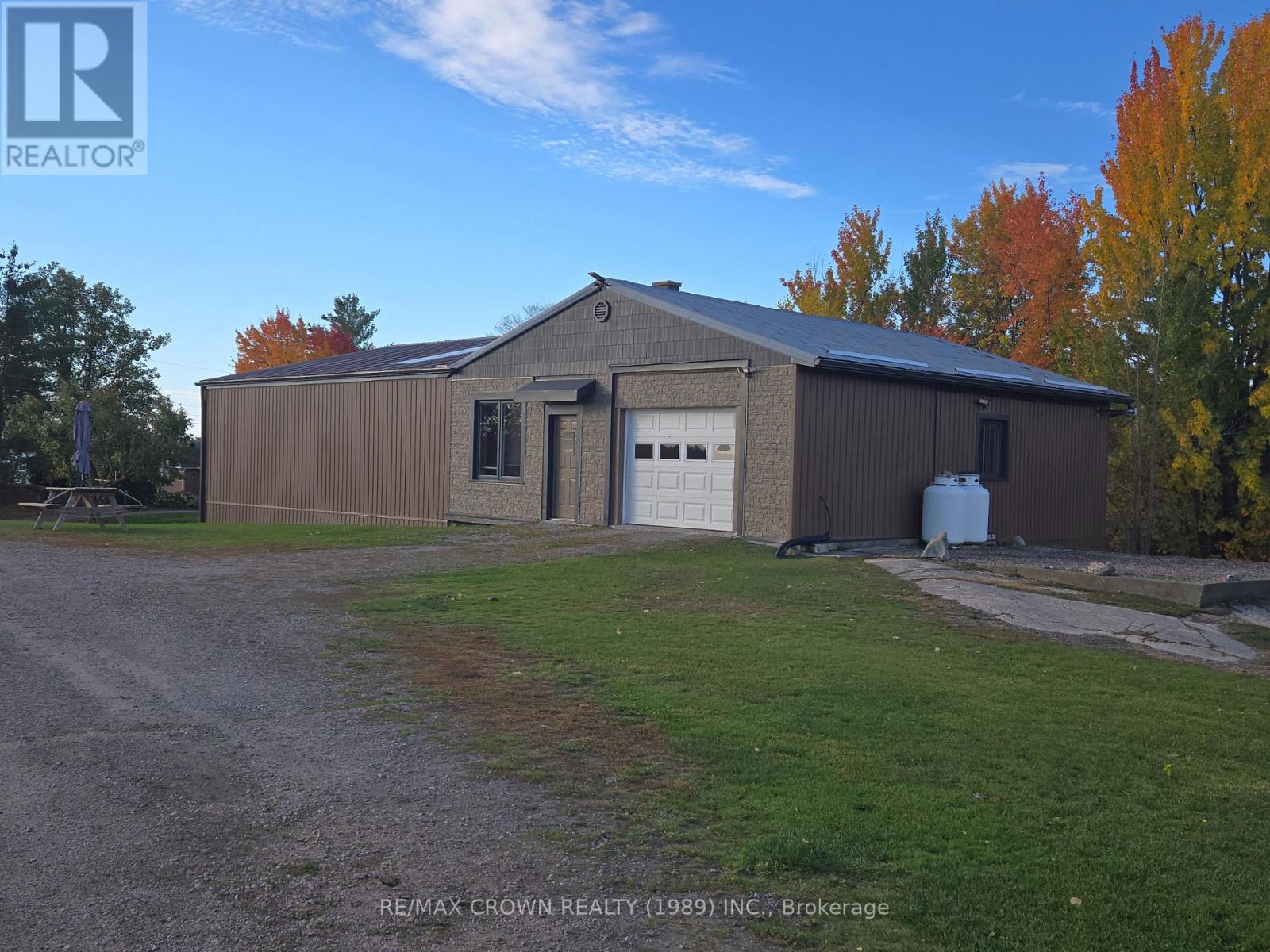 40 Fortin Drive — photo 14