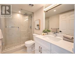 1012 - 7300 Yonge Street, Vaughan, ON L4J7Y5 Photo 12