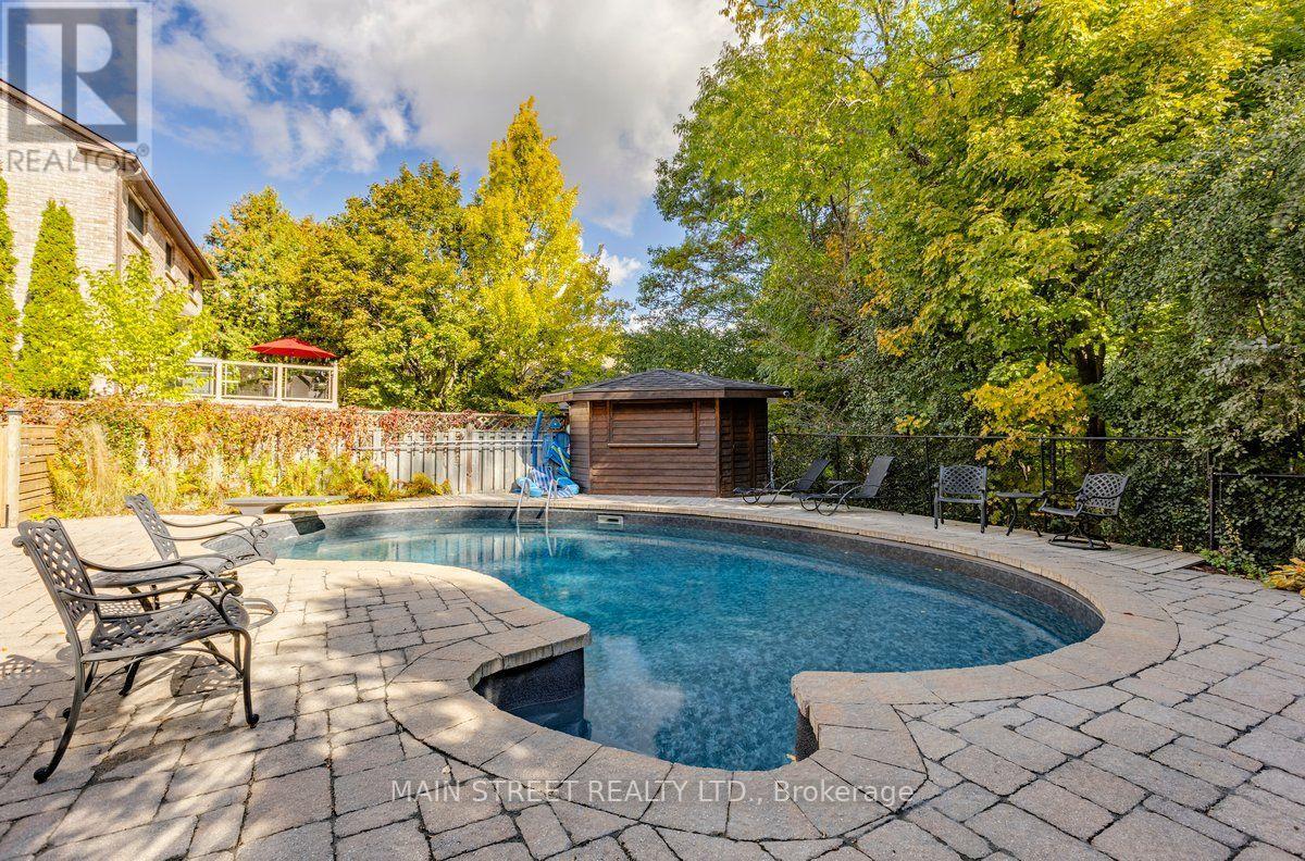 22 MCCLENNY DRIVE N - 40