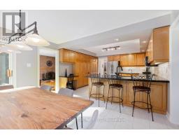 22 Mcclenny Drive N, Aurora, ON L4G5P6 Photo 15