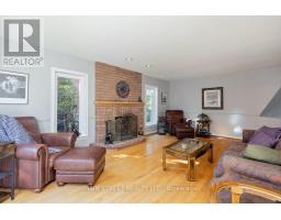 22 Mcclenny Drive N, Aurora, ON L4G5P6 Photo 20