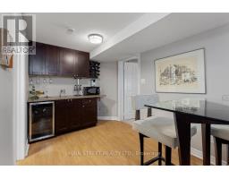 22 Mcclenny Drive N, Aurora, ON L4G5P6 Photo 32