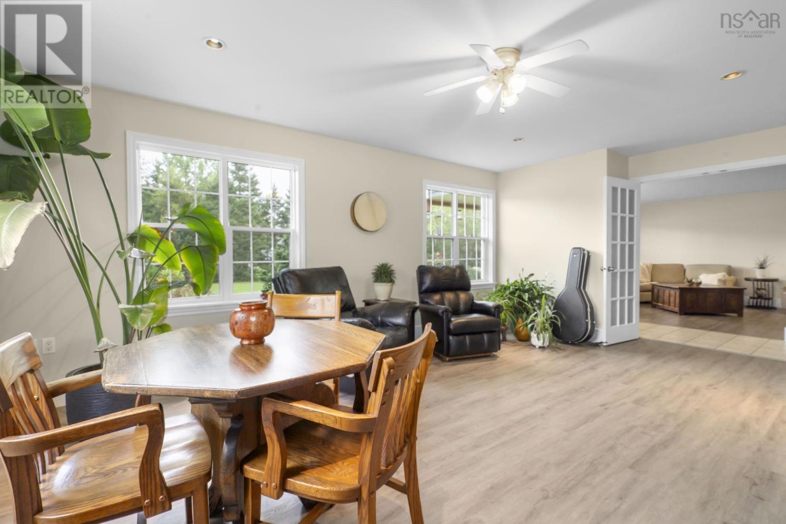 Property 7 of 40 of 1716 Ashdale Road
