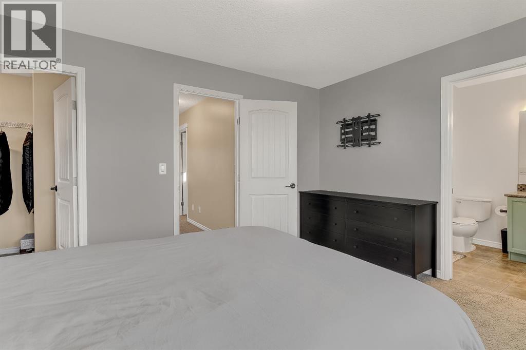 8910 94 Avenue - 18