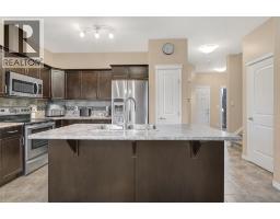 4pc Bathroom - 8910 94 Avenue, Grande Prairie, AB T8X0M3 Photo 8