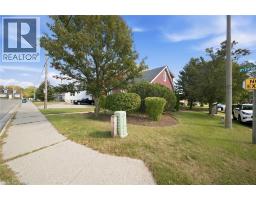 243 Sydenham Street, Brantford, ON N3R3Z6 Photo 46