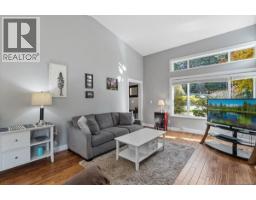 Laundry room - 558 Johnstone Rd, French Creek, BC V9P2A5 Photo 11