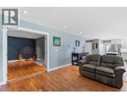 558 Johnstone Rd, French Creek, BC V9P2A5 Photo 26