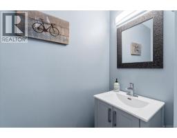 558 Johnstone Rd, French Creek, BC V9P2A5 Photo 30