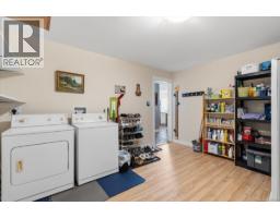 558 Johnstone Rd, French Creek, BC V9P2A5 Photo 31
