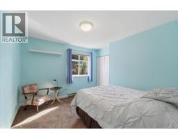 558 Johnstone Rd, French Creek, BC V9P2A5 Photo 36