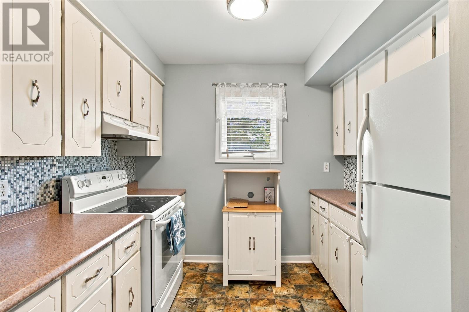 25 Jeffers Drive - 6
