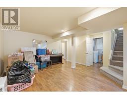 64 Fourth Street thumbnail 19