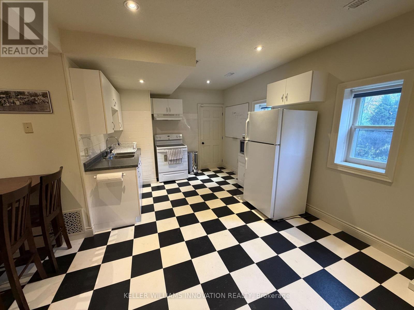 63 Dunedin Street — photo 35