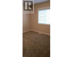 65 Fenside Street, Kitchener, ON N2P0J5 Photo 13