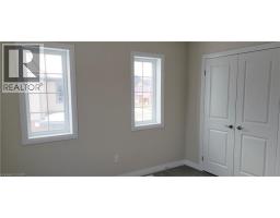 Great room - 65 Fenside Street, Kitchener, ON N2P0J5 Photo 8