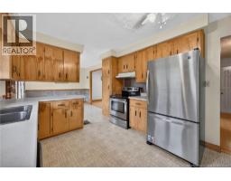 Kitchen - 74 Talisman Crescent, Fredericton, NB E3C1L9 Photo 10