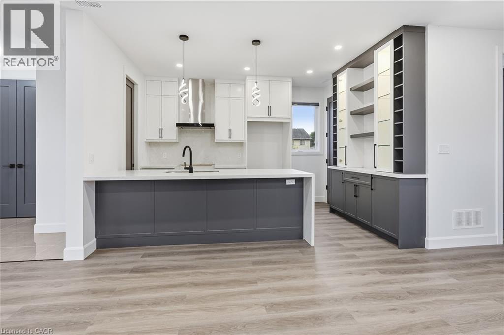 86 Florence Avenue — photo 11