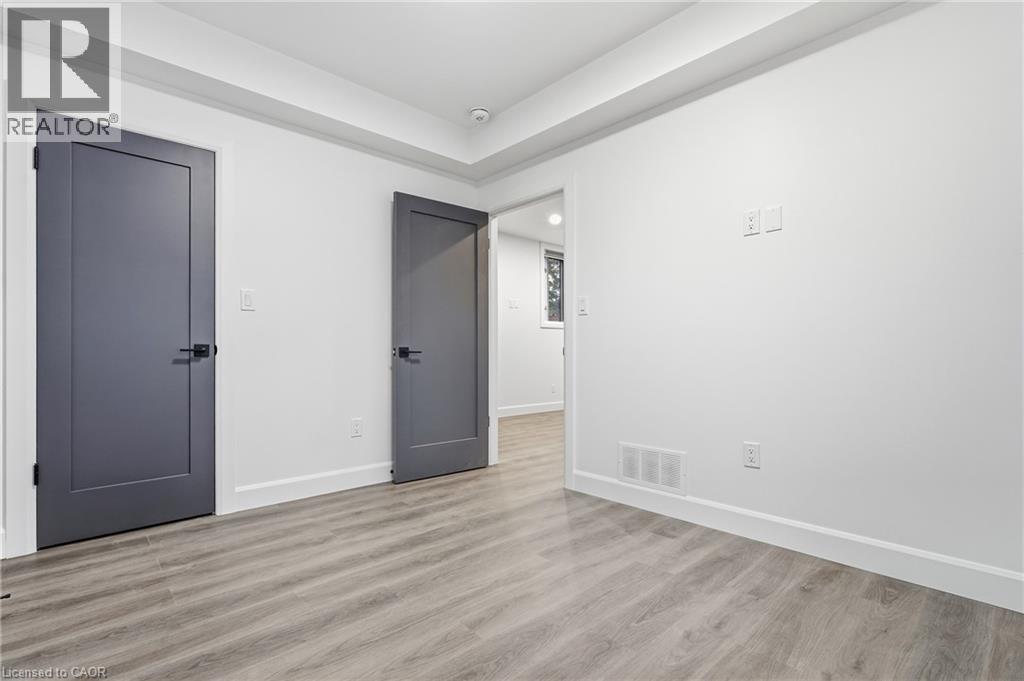 86 Florence Avenue — photo 11