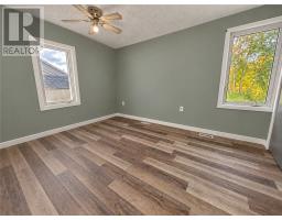 1581 Lakeshore Drive, Val Caron, ON P3N1L3 Photo 16
