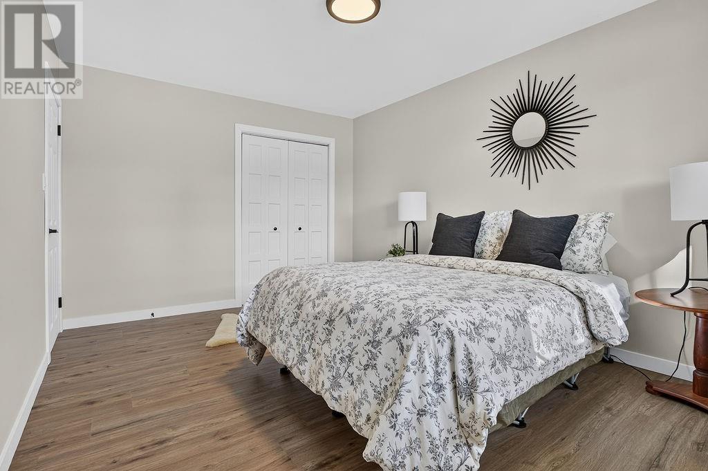 1478 Gemmell Street — photo 15