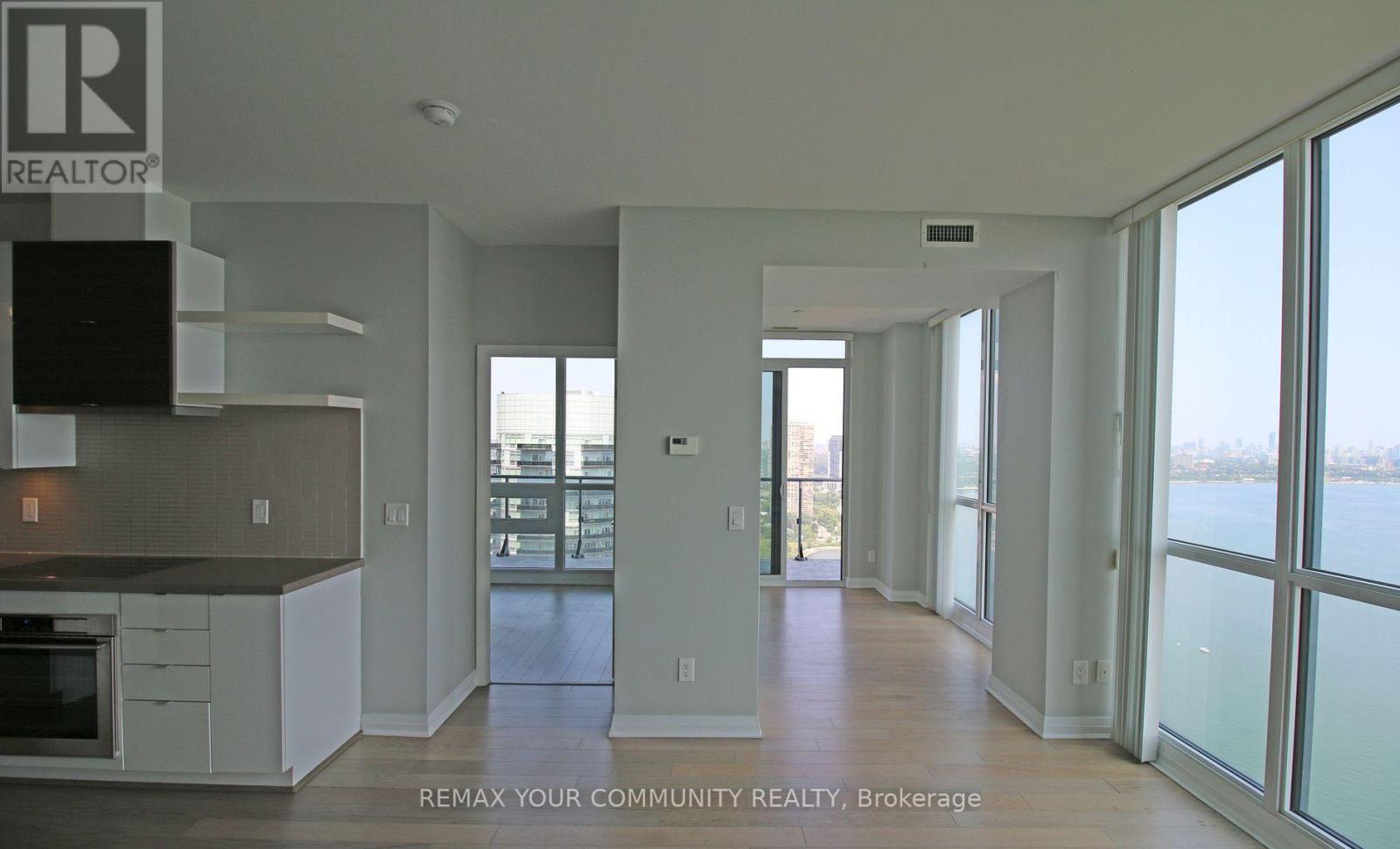 59 Annie Craig Drive — photo 8
