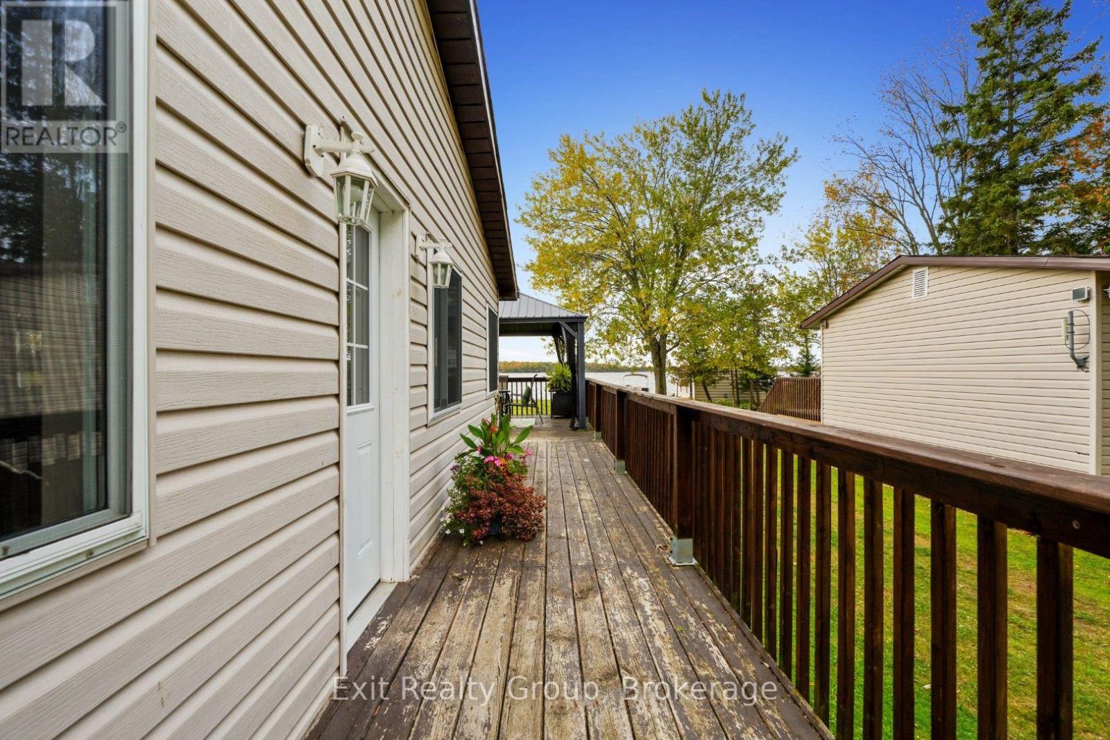 1551B REYNOLDS ROAD - 22