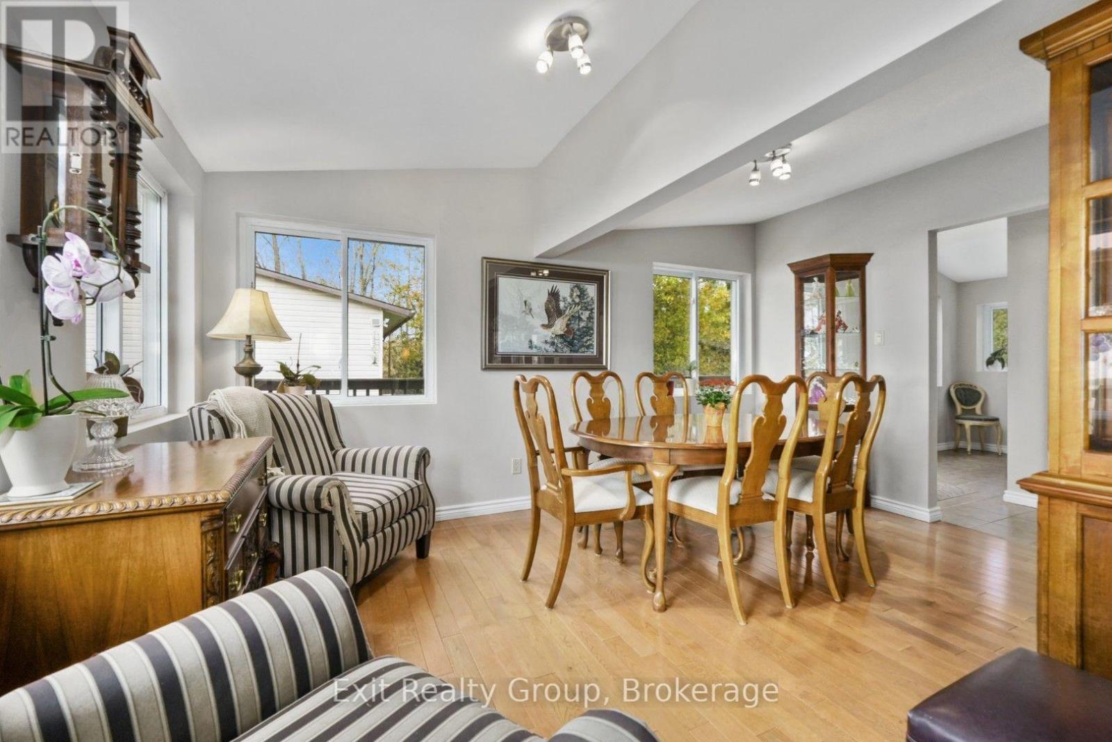 1551B REYNOLDS ROAD - 29