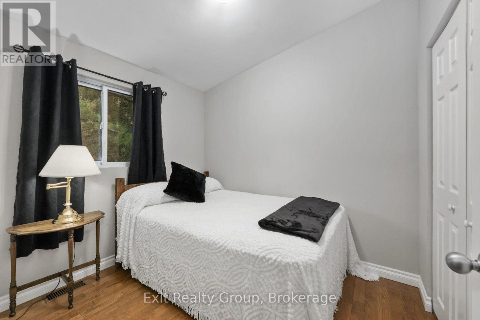 1551B REYNOLDS ROAD - 42
