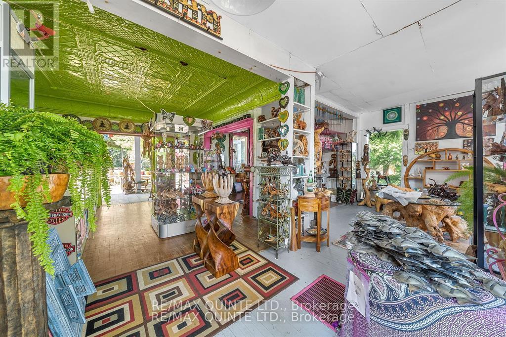 13418 LOYALIST Parkway, Prince Edward County, ON photo 20