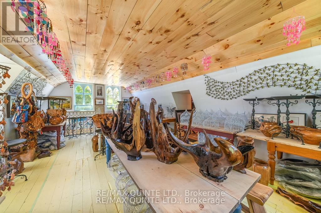 13418 LOYALIST Parkway, Prince Edward County, ON photo 27